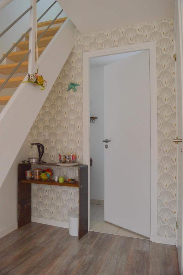 Bed and Breakfast Mont Voyageur Sains Екстер'єр фото